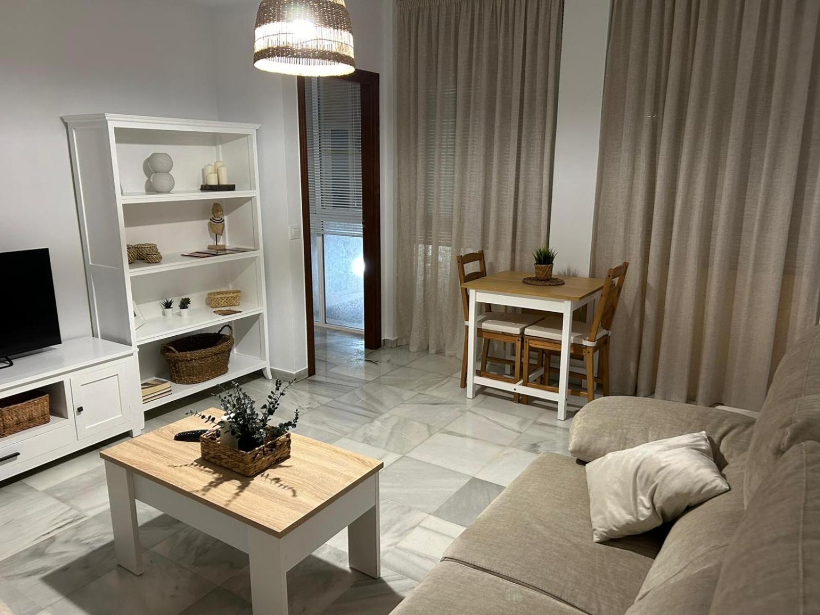 Apartamento Arellano Daire Carmona  Dış mekan fotoğraf