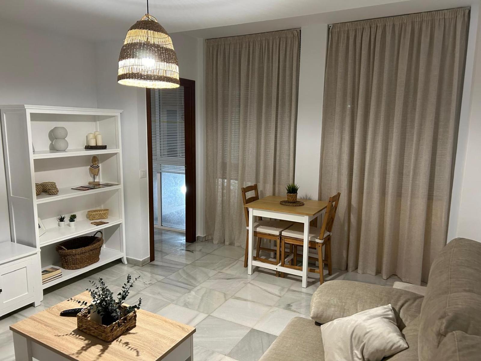 Apartamento Arellano Daire Carmona  Dış mekan fotoğraf