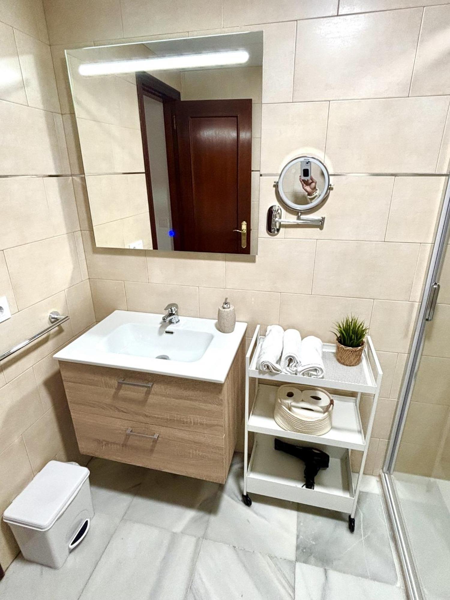 Apartamento Arellano Daire Carmona  Dış mekan fotoğraf